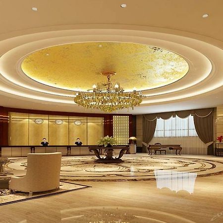 New Beacon Runfeng International Hotel Wuhan Exteriör bild